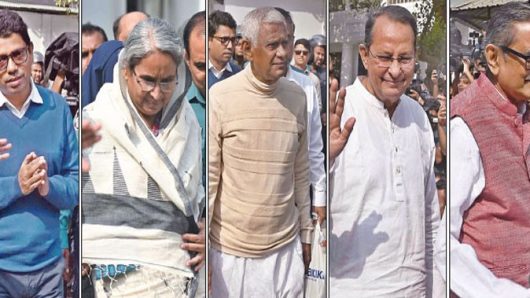 আন্তর্জাতিক অপরাধ ট্রাইব্যুনালে হাসি মুখে হাজির হয়েছেন আসামীরা