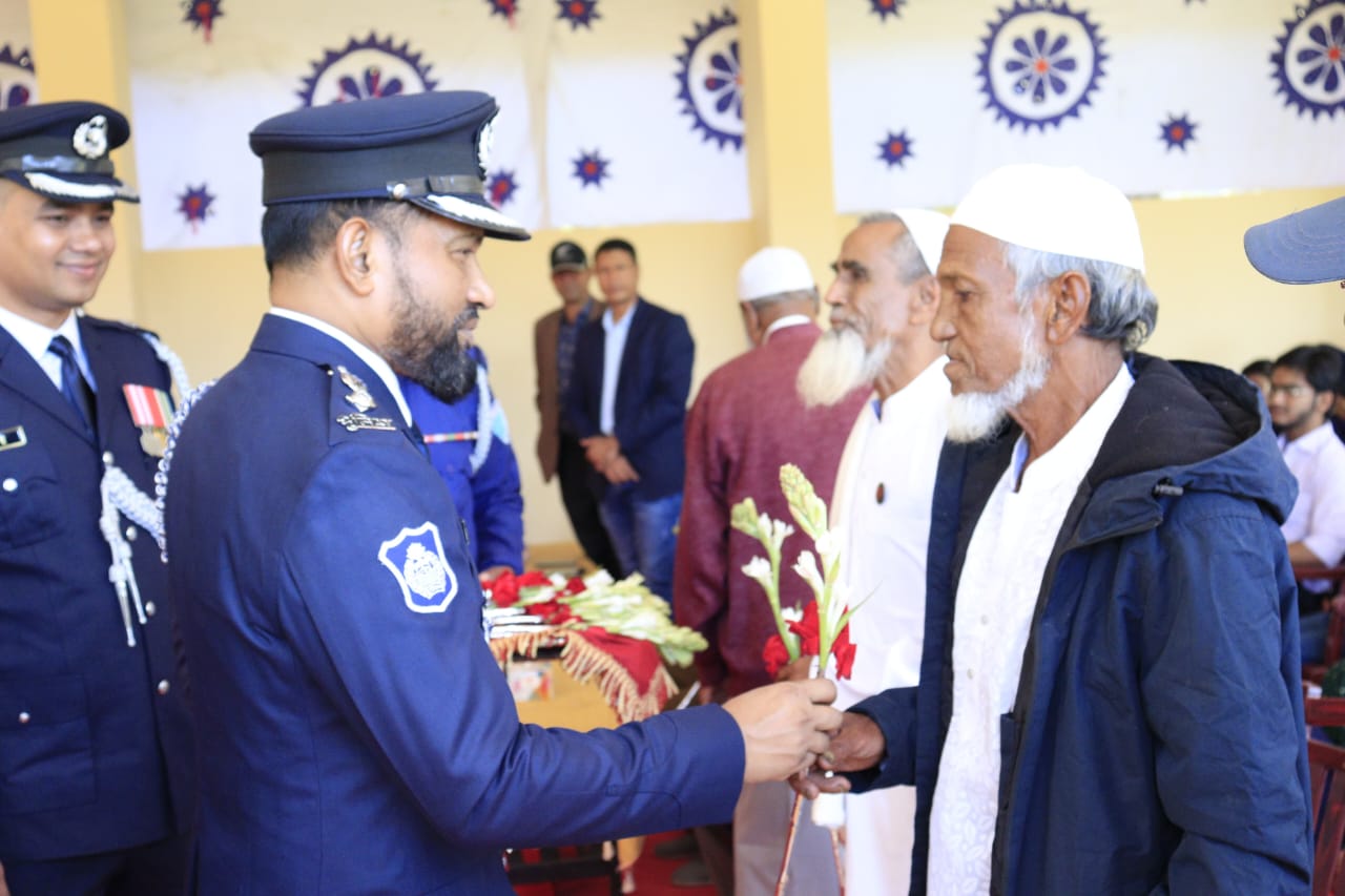 পুলিশের বীর মুক্তিযোদ্ধা ও শহীদদের সম্মাননা