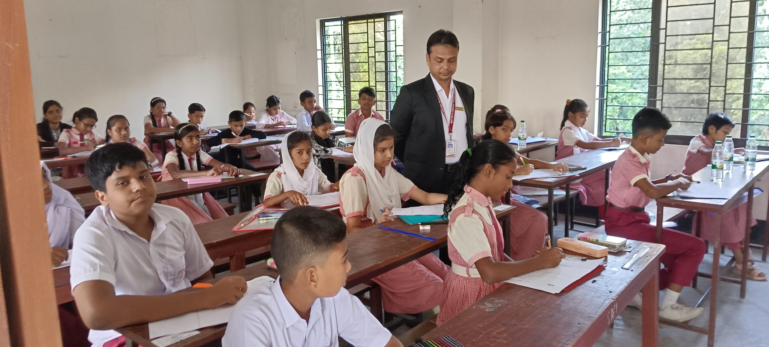 সেন্ট্রাল চ্যারিটি ফাউন্ডেশনের শিক্ষাবৃত্তি পরীক্ষা অনুষ্ঠিত