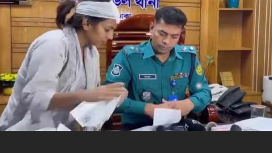 অবশেষে সেই নারীর মামলা নিল পুলিশ