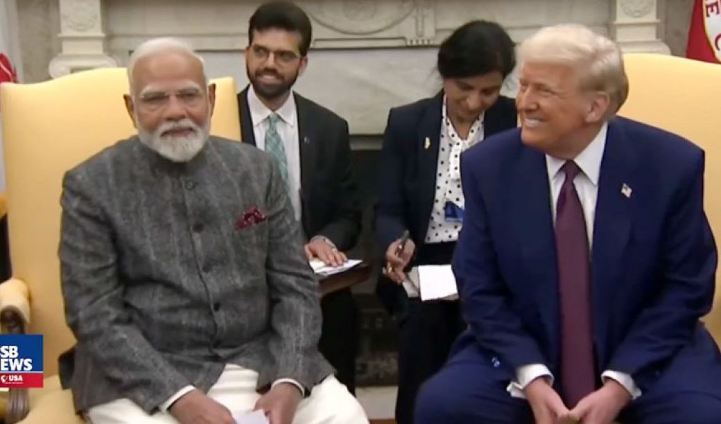 বাংলাদেশের বিষয় মোদির ওপর ছেড়ে দিলেন ট্রাম্প