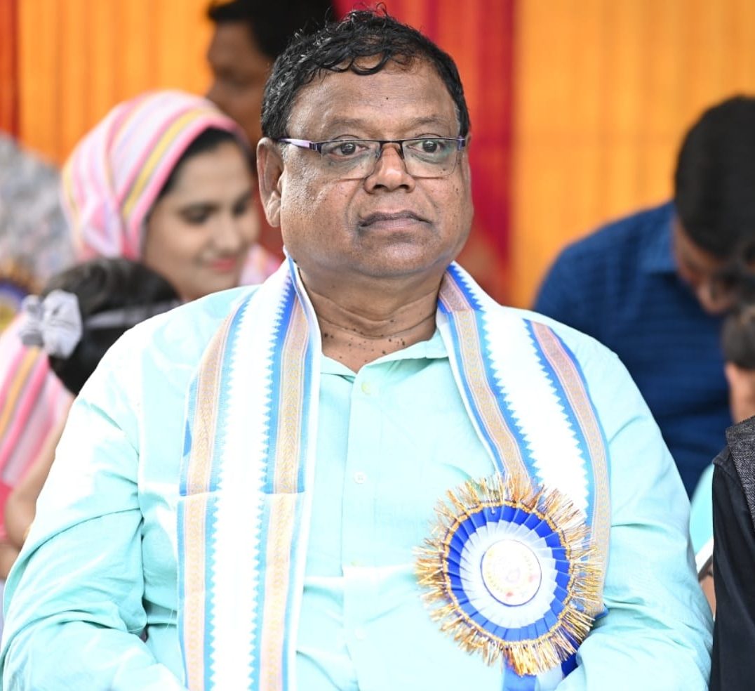 সমাজসেবায় অবদানের জন্য দুবাইতে এশিয়া আরব এক্সিলেন্স অ্যাওয়ার্ড পাচ্ছেন  মোশাররফ হোসেন
