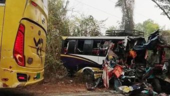 মহাসড়কে বাসের সঙ্গে মিনিবাসের সংঘর্ষেঃ নিহত ৫