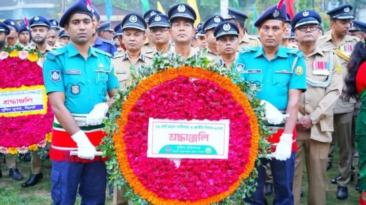 মহান স্বাধীনতা ও জাতীয় দিবসে মুক্তিযুদ্ধের শহীদদের প্রতি এসএমপি‘র শ্রদ্ধা নিবেদন