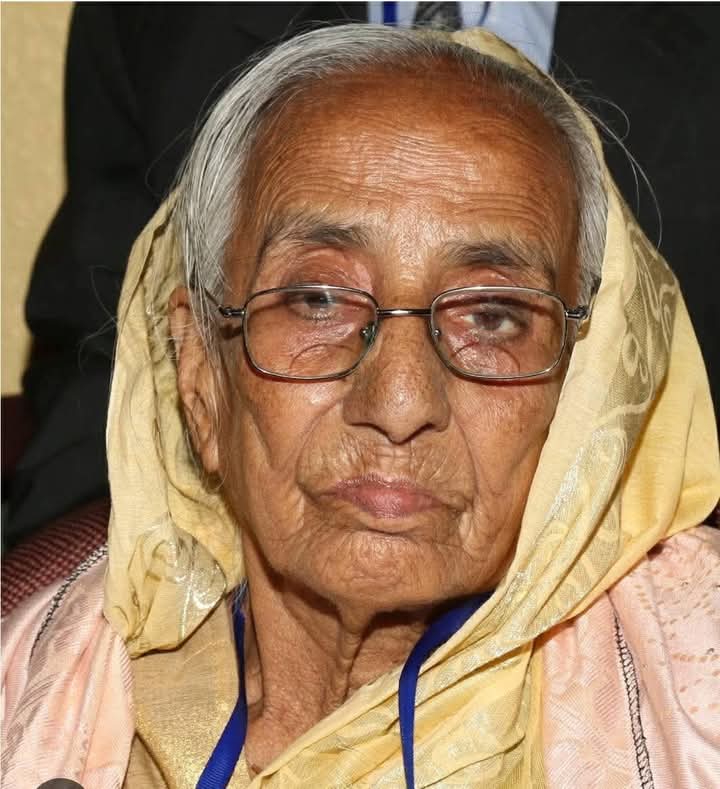 না ফেরার দেশে চলে গেলেন  বরেণ্য সঙ্গীত শিল্পী সুষমা দাস