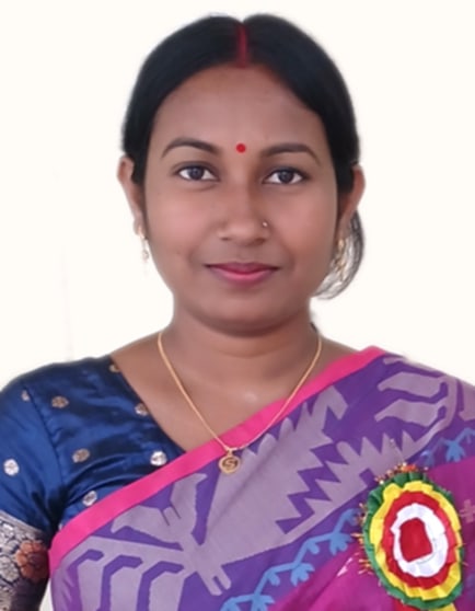 মােরা আকাশের মতাে বাধাহীন-মনিকা রানী সরকার 