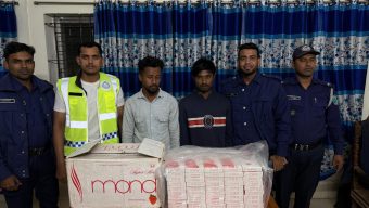 কমলগঞ্জে বিদেশি সিগারেটসহ আটক- ২