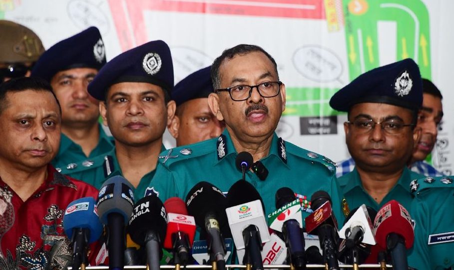 রাজধানীর ঈদ জামাতগুলোতে  পাঁচ স্তরের নিরাপত্তা ব্যবস্থা