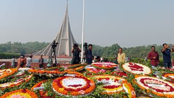 শ্রদ্ধা আর ভালোবাসায় বীর সন্তানদের স্মরণ