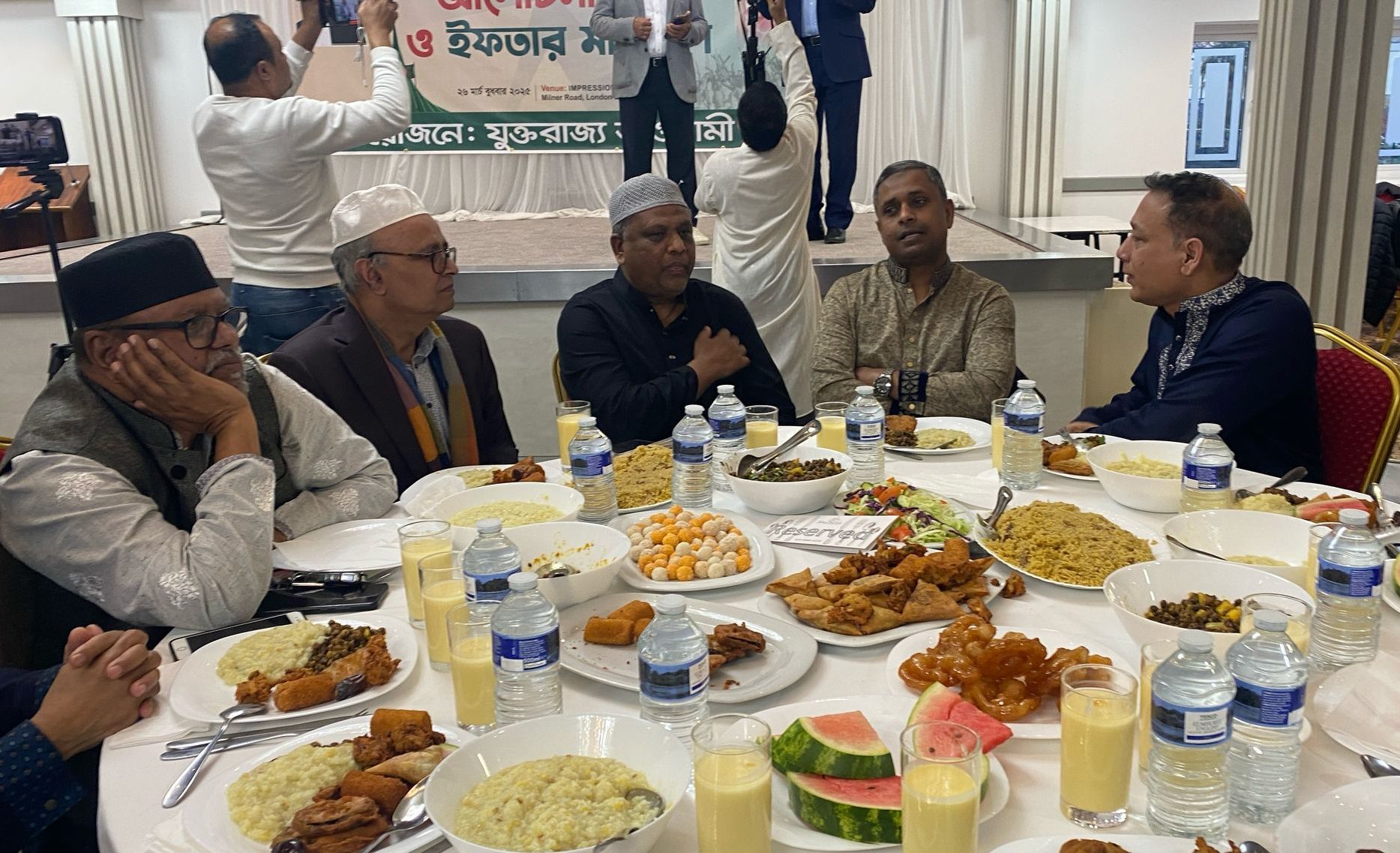 লন্ডনে যুক্তরাজ্য আওয়ামী লীগের উদ্যোগে ইফতার ও দোয়া মাহফিল 