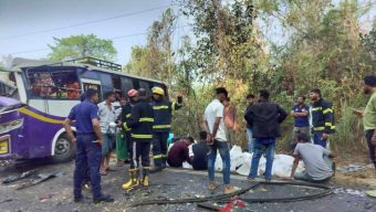 ঈদে আর বাড়ি ফেরা হলনা; লোহাগাড়ায় সড়ক দূর্ঘটনায় নিহত-৫ আহত-৯
