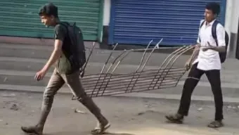 পলাশবাড়ীতে আওয়ামী লীগ অফিসে হামলার পর অগ্নিসংযোগ, খুলে নিয়ে গেছে গ্রিল