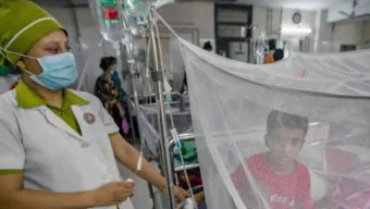 আজ আন্তর্জাতিক নার্স দিবস ২ লাখেরও বেশি নার্স-সংকট, সাদা পোশাক ফেরত চান নার্সরা