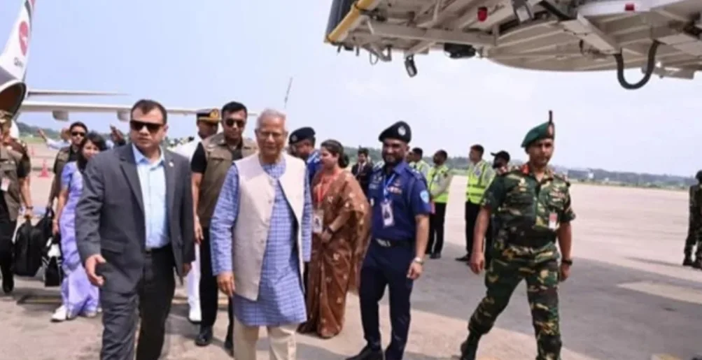 সমাবর্তনে যোগ দিতে চট্টগ্রামে প্রধান উপদেষ্টা ড. ইউনূস