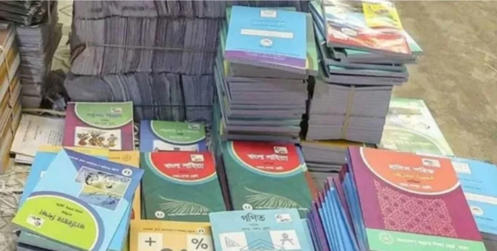 ৩৫৫ কোটি টাকা হাতিয়ে নিল ১৭ ছাপাখানা!