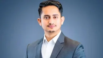 সারজিসকে আইনি নোটিশ, চাইতে হবে প্রকাশ্য ক্ষমা