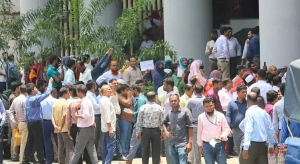 সঙ্কট নিরসনে সচিবালয়ে ৮ সদস্যের সচিব কমিটি