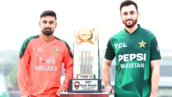টস হেরে বোলিংয়ে বাংলাদেশ