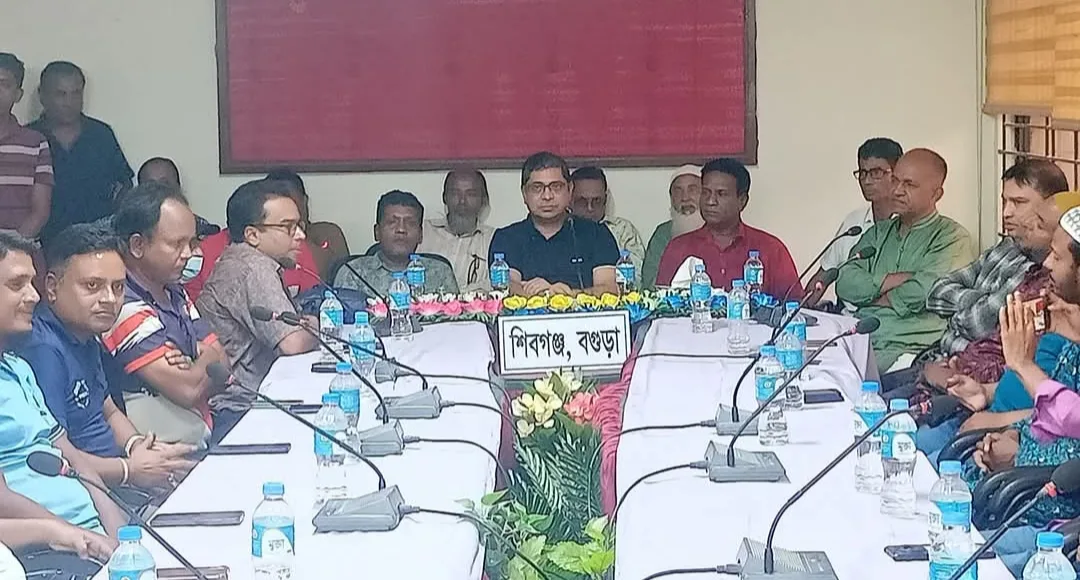 শিবগঞ্জে গণমাধ্যম কর্মীদের সাথে  উপজেলা বিএনপি সভাপতি’র মতবিনিময়