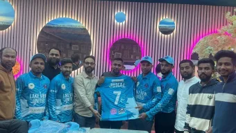 লন্ডনে আনুষ্ঠানিকভাবে লেক ভিউ ক্রিকেট ক্লাবের জার্সি উন্মোচন