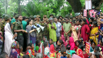 সিলেটে প্রশাসনের আশ্বাসে আন্দোলন প্রত্যাহার করেছেন চা শ্রমিকরা