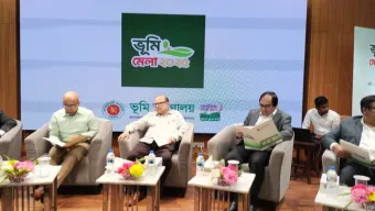 নামজারি করতে ভূমি অফিসে স্বশরীরে যেতে হবে না: প্রধান উপদেষ্টা