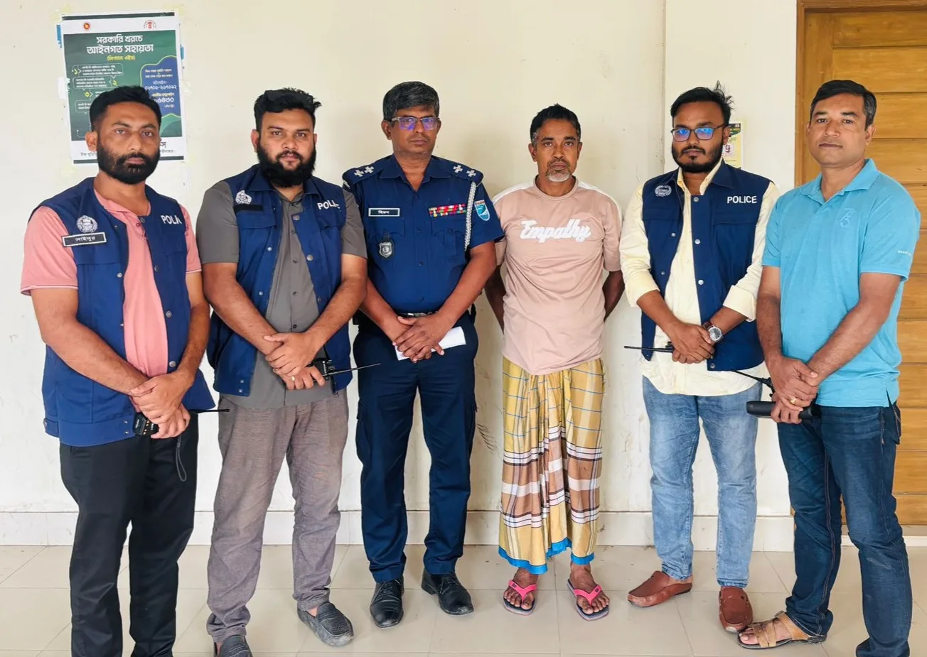মৌলভীবাজারে ঔষধের ডিপোতে ডাকাতির ঘটনায় গ্রেফতার, -২
