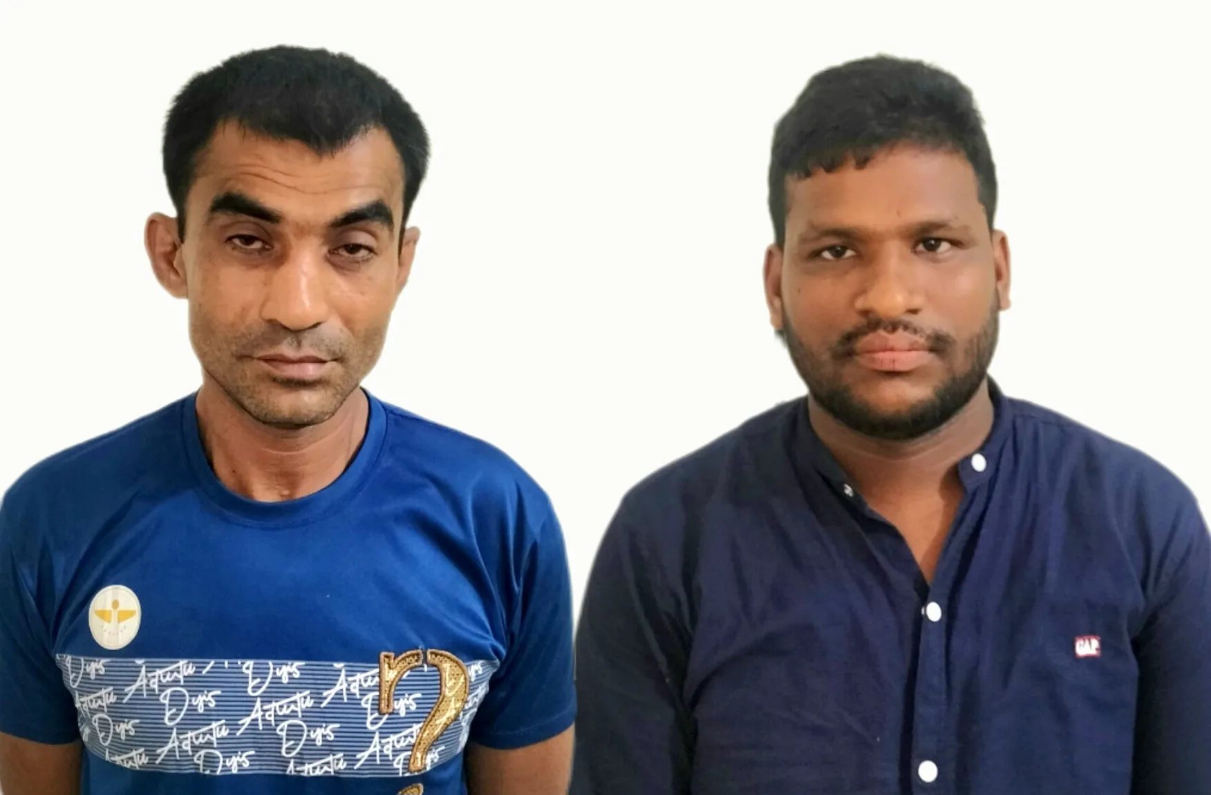 লোহাগাড়া থানা পুলিশের অভিযানে চোরাইকৃত ব্যাটারিসহ আটক ২