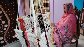 দোলনার গ্রাম বিরতুল; কালীগঞ্জে নারীদের স্বাবলম্বী হওয়ার গল্প