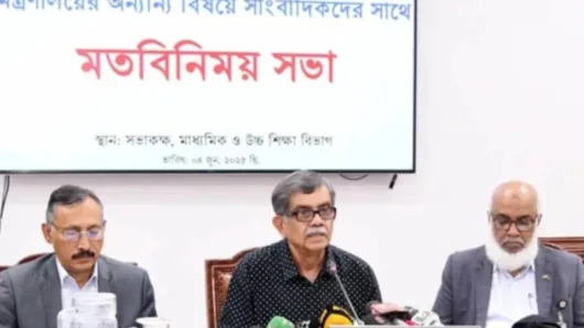 ২০২৭ সাল থেকে মাধ্যমিকে নতুন শিক্ষাক্রম