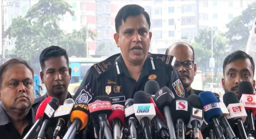 ঈদযাত্রা নিরাপদ করতে মহাসড়কে র‌্যাবের টহল, চেকপোস্ট-তল্লাশি