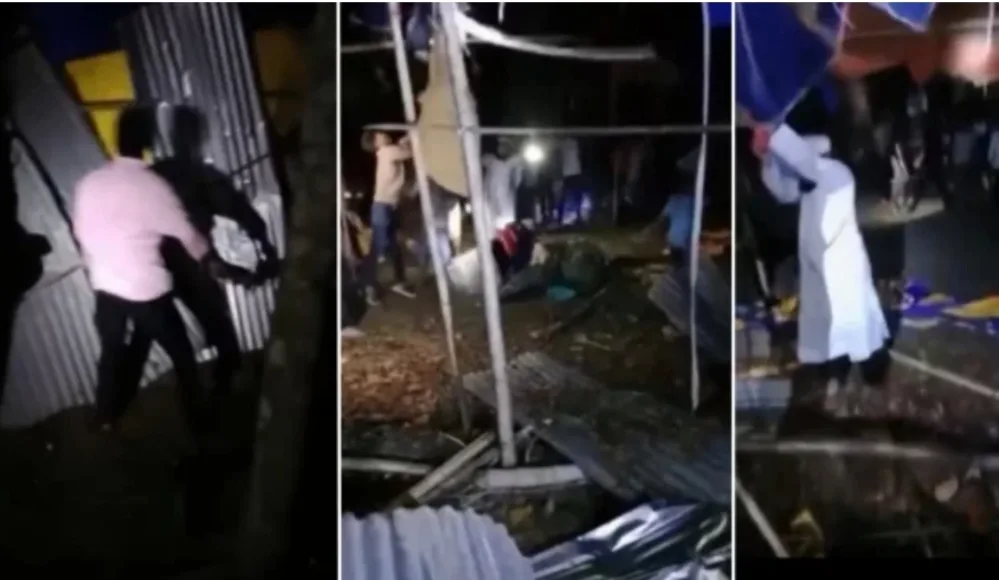 বরিশালে মেলা ও যাত্রার প্যান্ডেল ভাঙচুরের পর অগ্নিসংযোগ