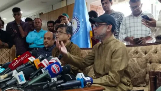 এখন থেকে ৫ আগস্ট সরকারি ছুটি: উপদেষ্টা ফারুকী