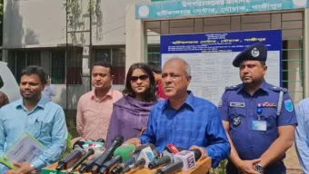সাবেক প্রধান নির্বাচন কমিশনার এ কে এম নূরুল হুদার ওপর যা ঘটেছে, তা কোনোভাবেই মেনে নেওয়া যায় না : স্বরাষ্ট্র উপদেষ্টা