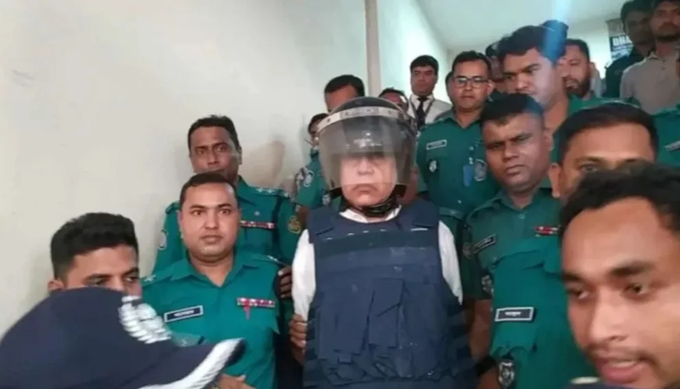 ক্ষমতার লোভ শেখ মুজিবও সামলাতে পারেননি, আদালতকে সাবেক সিইসি আউয়াল