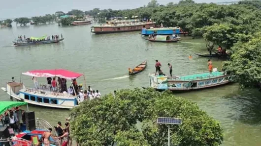 পর্যটকদের নিরাপত্তায় টাঙ্গুয়ার হাওরে ১৭ নির্দেশনা জারি 