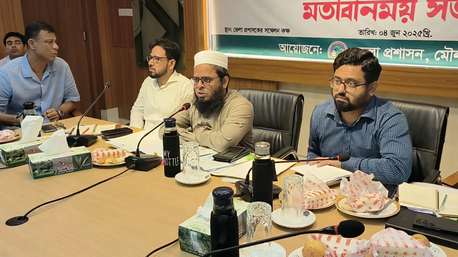 ঈদুল আযহা ও বন্যা পরিস্থিতি নিয়ে সুশীল সমাজ, সাংবাদিকদের সাথে জেলা প্রশাসকের মতবিনিময়