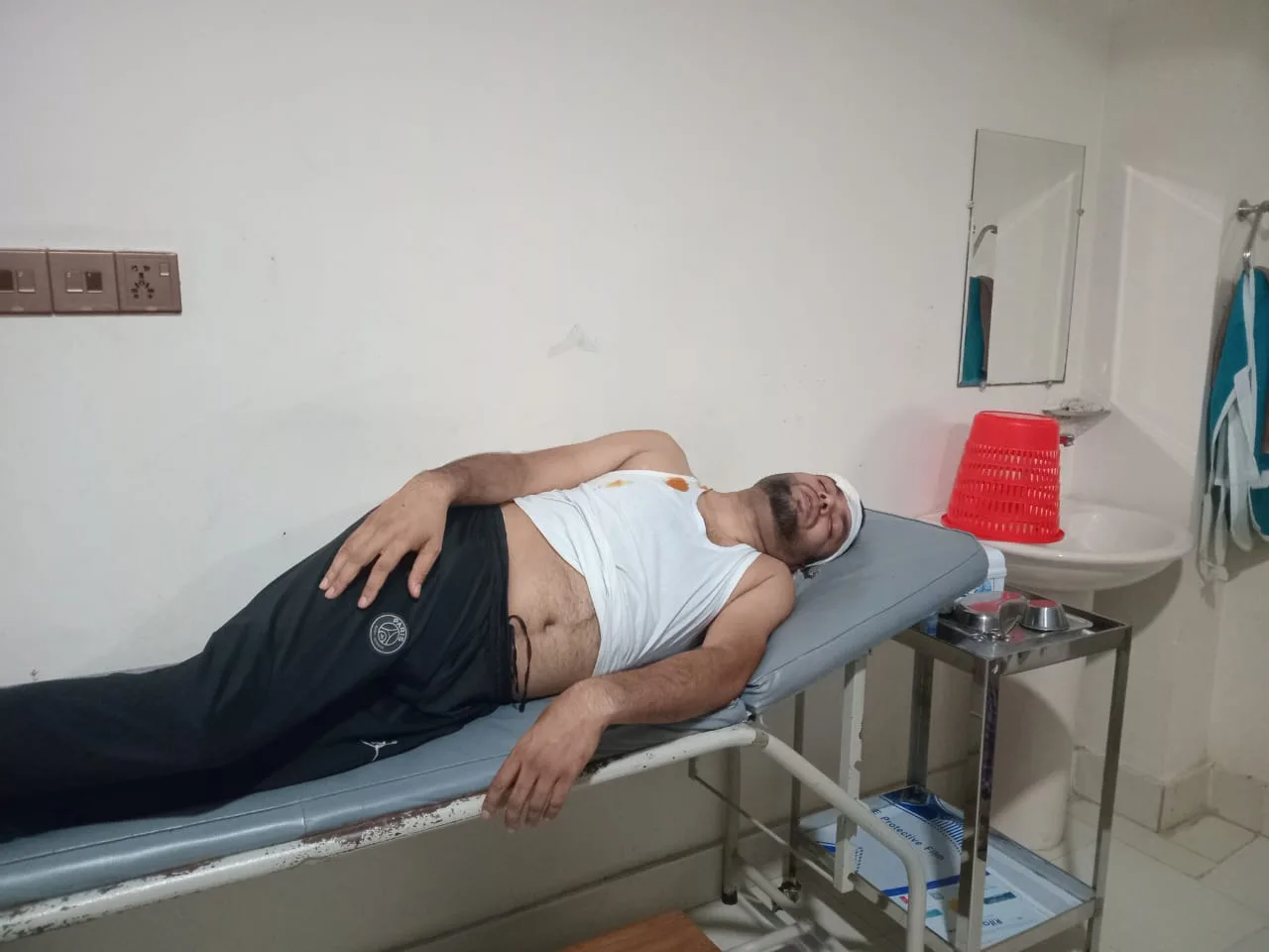 কুলাউড়ায় পূর্ব বিরোধের জের ধরে ব্যবসায়ীর উপর হামলা