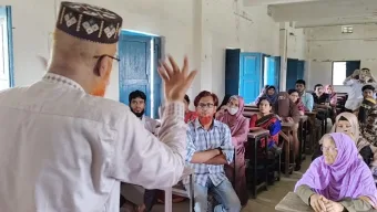 কালীগঞ্জ অভিভাবকদের সাথে শিক্ষকদের মত বিনিময় সভা