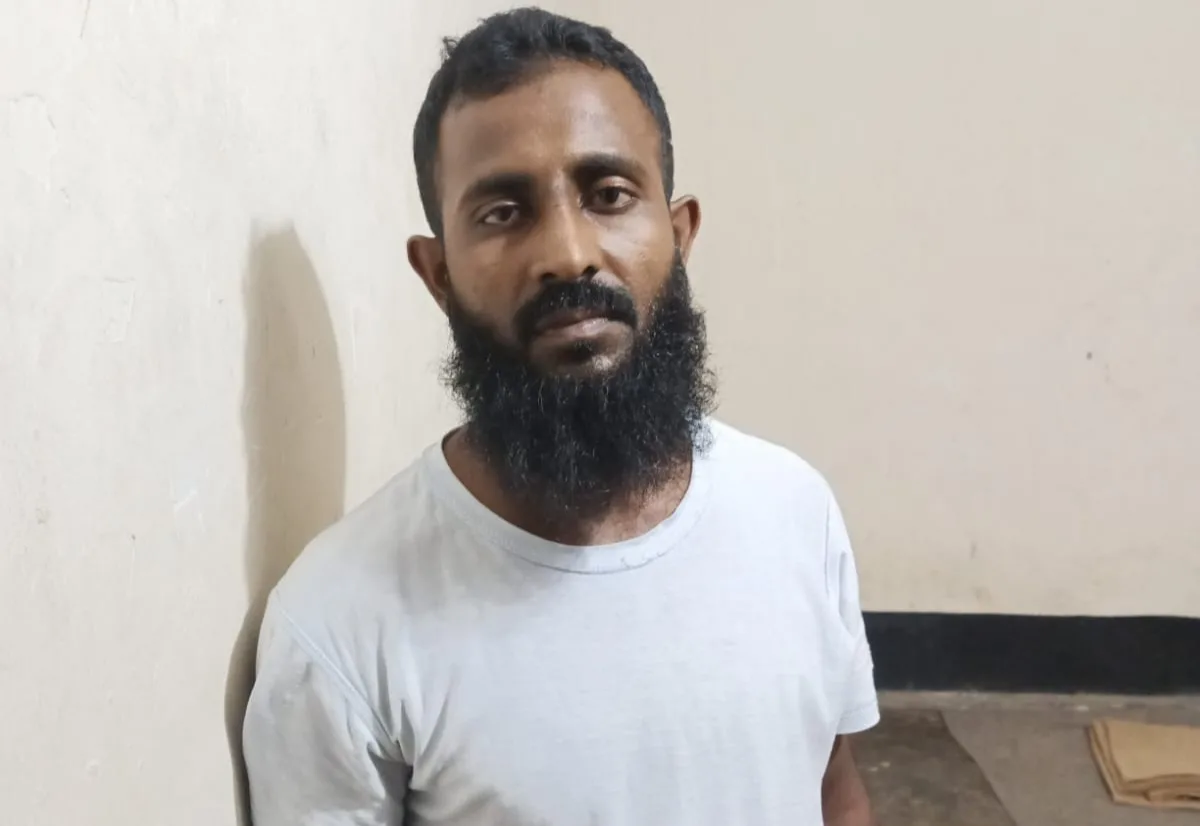 শিশু শিক্ষার্থীকে বস্তায় ভরে নির্যাতন: সেই শিক্ষক কারাগারে