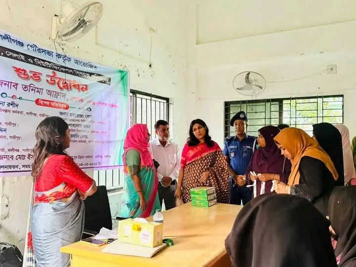 বেকারত্ব নিরসনে প্রশিক্ষণ  কালীগঞ্জ পৌরসভার উদ্যোগে চার ট্রেডে ৯০ তরুণ-তরুণীর দক্ষতা অর্জন