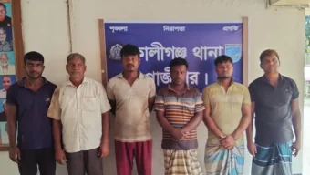 কালীগঞ্জে গরুবোঝাই ট্রাক ছিনতাই, পুলিশের দ্রুত অভিযানে ৪০ মিনিটেই উদ্ধার!