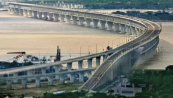 পদ্মা সেতু দুর্নীতিতে ‘অনিয়মের প্রমাণ’, মামলা পুনরুজ্জীবনের ইঙ্গিত দুদকের