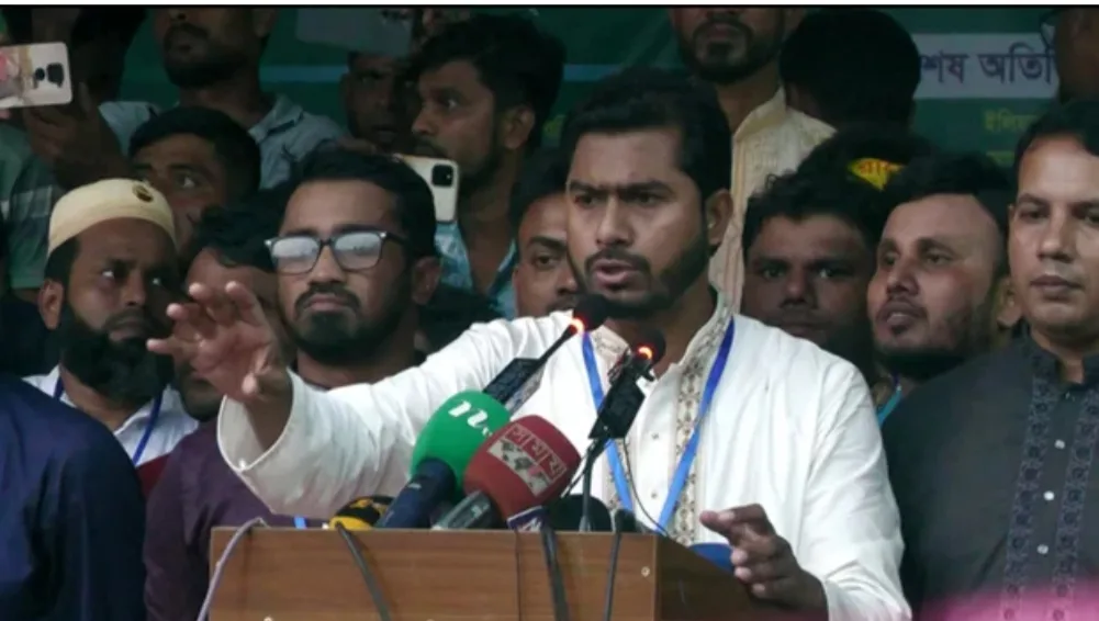 সংস্কারবিহীন তড়িঘড়ি নির্বাচনে গেলে আবারও গণঅভ্যুত্থান ঘটতে পারে : নুর