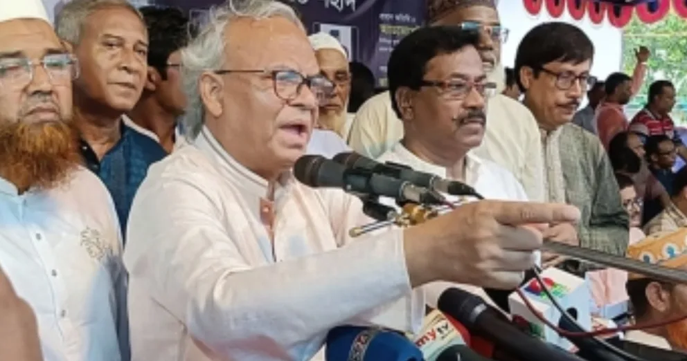 বুক পিঠ বলে আপনাদের কিছু নেই: ইসলামি দলগুলোকে রিজভী
