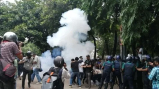 গোপালগঞ্জে এনসিপির সমাবেশে হামলা-সংঘর্ষ :  নিহত ২, গুলিবিদ্ধ ৯