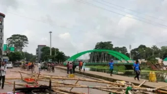 গোপালগঞ্জে কারফিউ চলছে, এখন পর্যন্ত আটক ২০