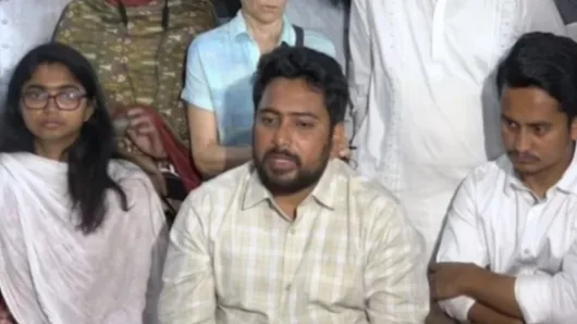 প্রশাসনের বিভিন্ন জায়গায় ক্ষমতাচ্যুত  স্বৈরাচারের দোসররা: নাহিদ ইসলাম