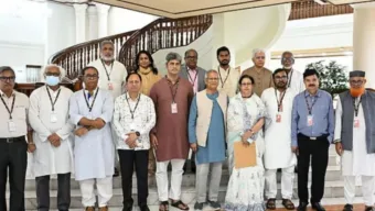 প্রধান উপদেষ্টার সঙ্গে বৈঠকে এনসিপি নিয়ে রাজনৈতিক নেতাদের অসন্তোষ