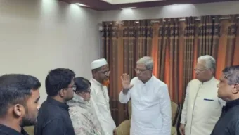 বিমান দুর্ঘটনায় নিহত পাইলট তৌকিরের বাসায় বিএনপি মহাসচিব